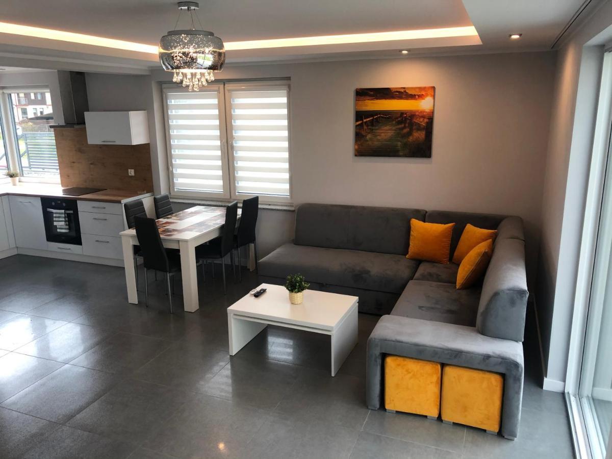 Domki Apartamentowe Na Wrzosach Jastrzębia Góra エクステリア 写真